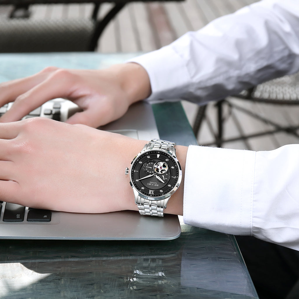 MEGIR 62053 – Men’s Luxury Automatic Watch